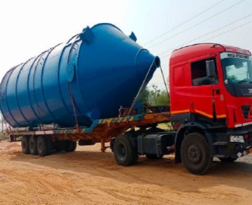Shivam Automovers fleet vehicle